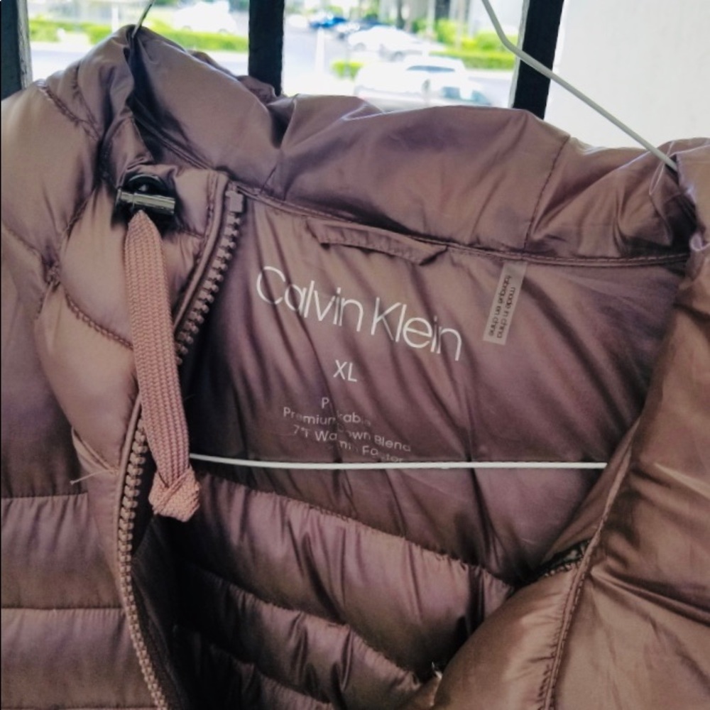 Puffer Jacket - Picture 3 of 3